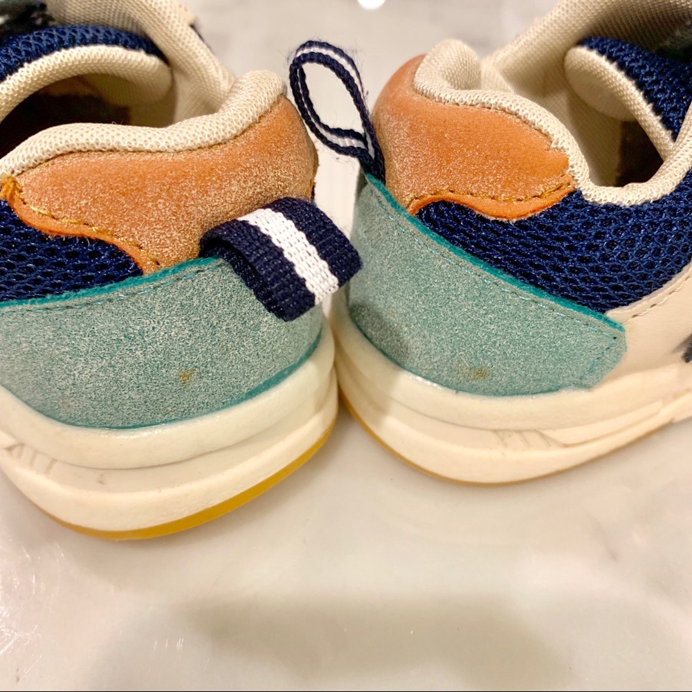 Ultra Suede Star Sneakers Size 6.5 - Picture 6 of 6